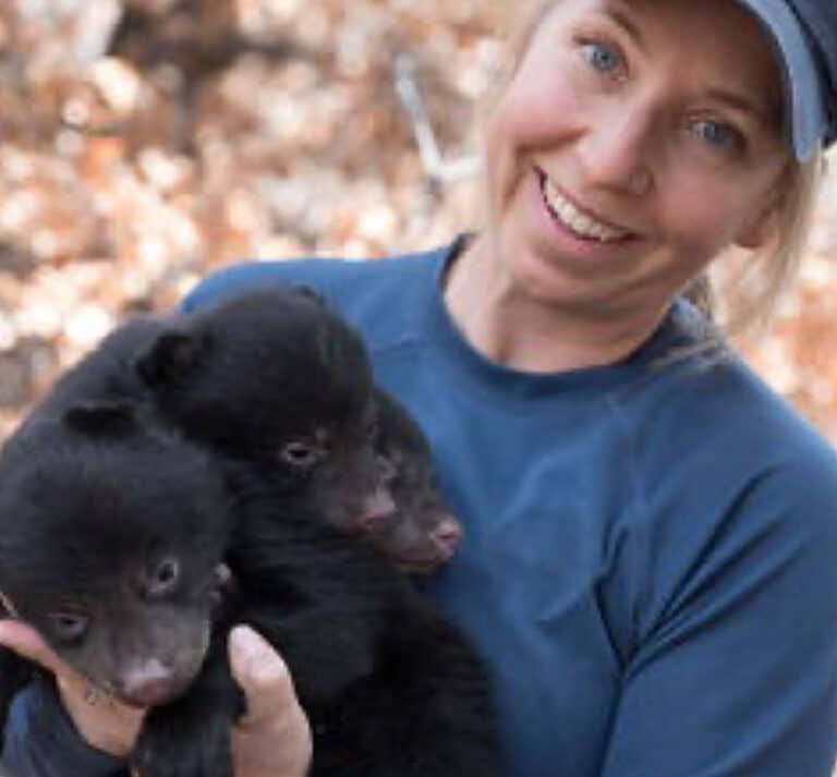 s[eakers_0000_Johnson